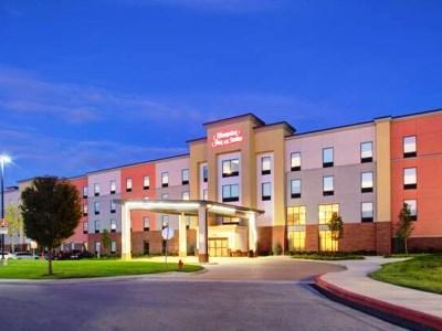 Hampton & Scioto Downs Hotel
