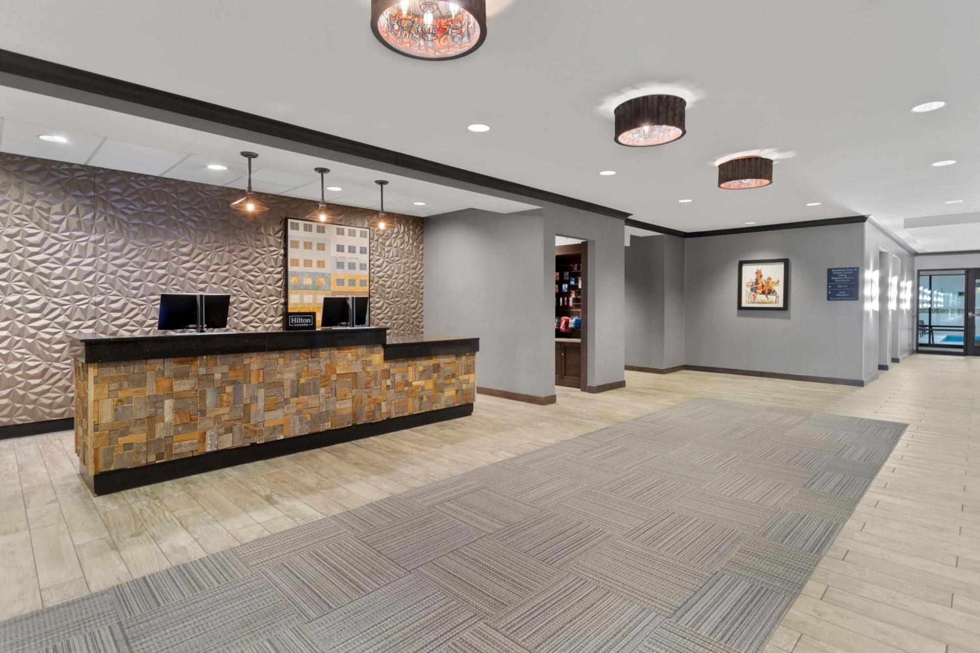 Hampton & Scioto Downs Hotel Columbus